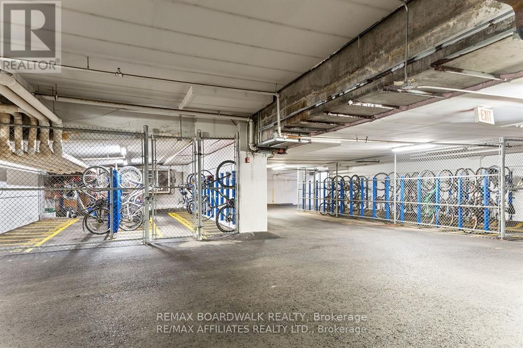 5S-310 Central Park Drive, Ottawa, ON, K2C 4G4 - 23