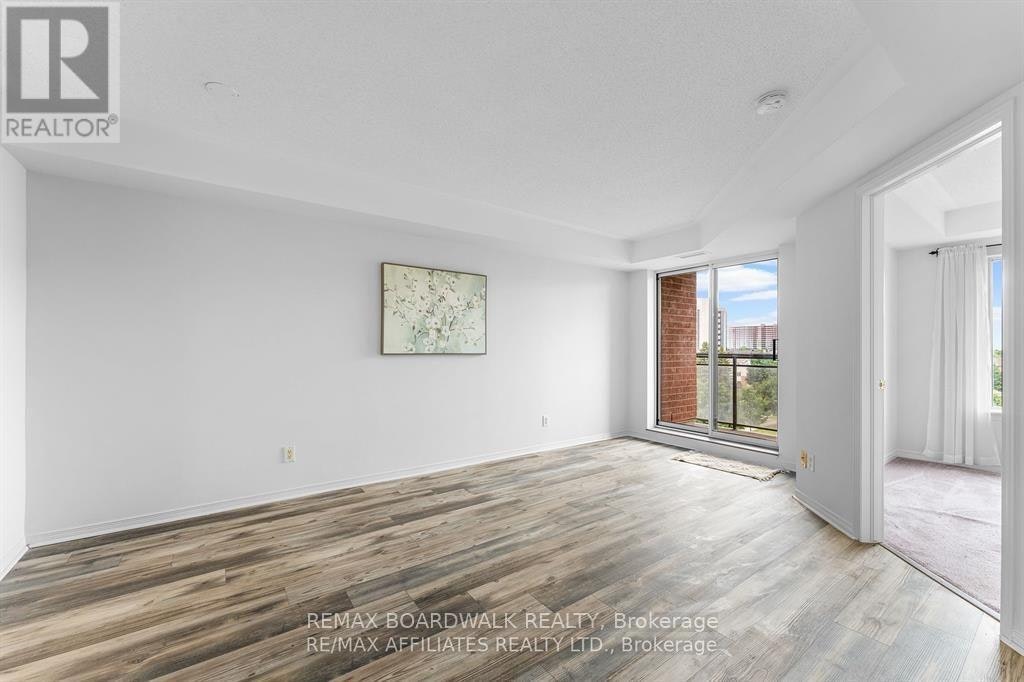 5S-310 Central Park Drive, Ottawa, ON, K2C 4G4 - 10