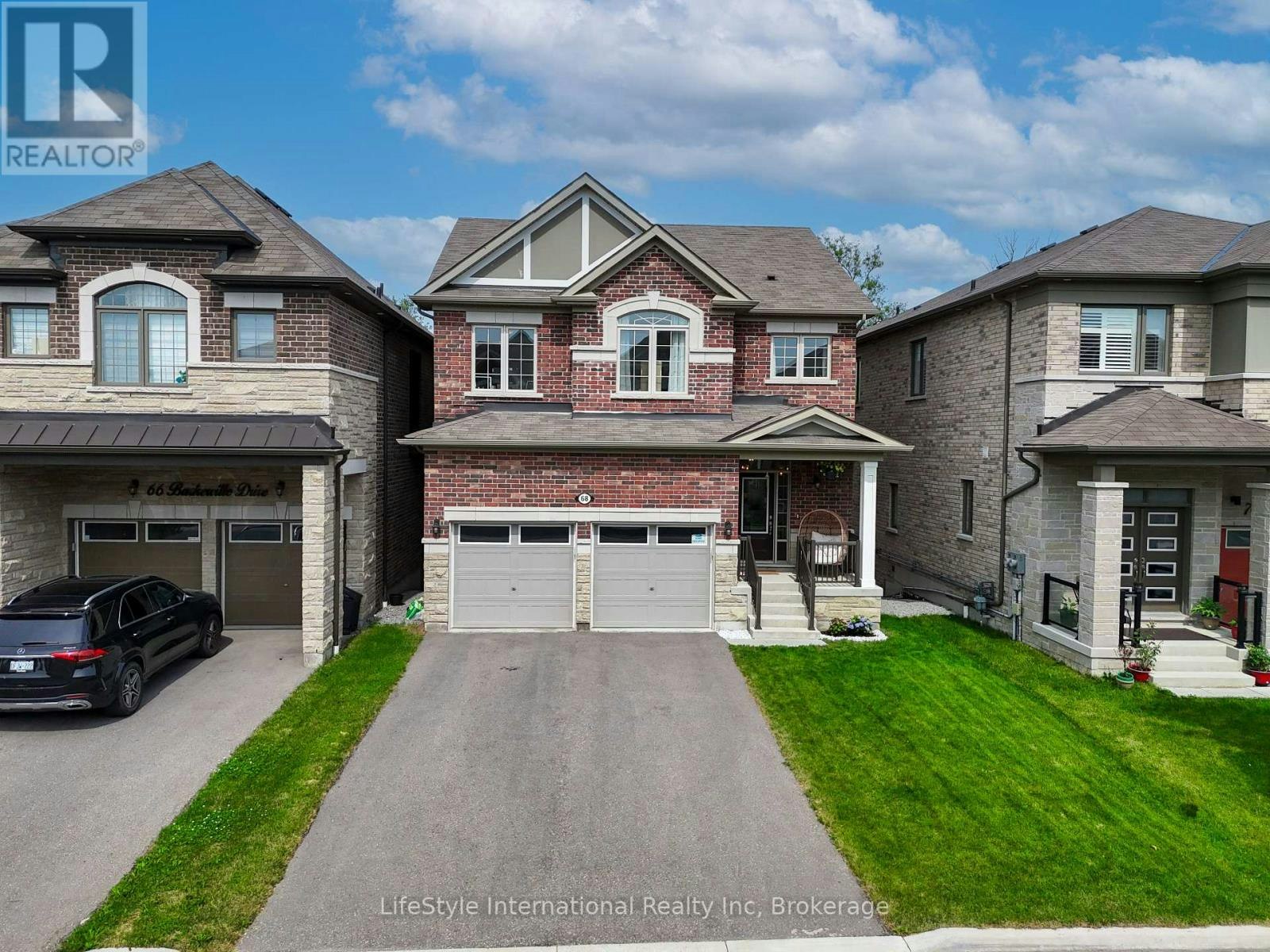 68 Barkerville Drive, Whitby, ON, L1P 0L8