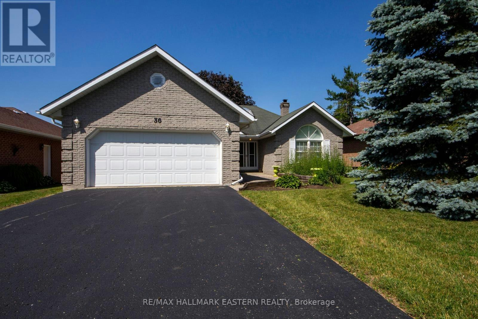 36 Russell Hill Road, Kawartha Lakes, ON, K0M 1A0