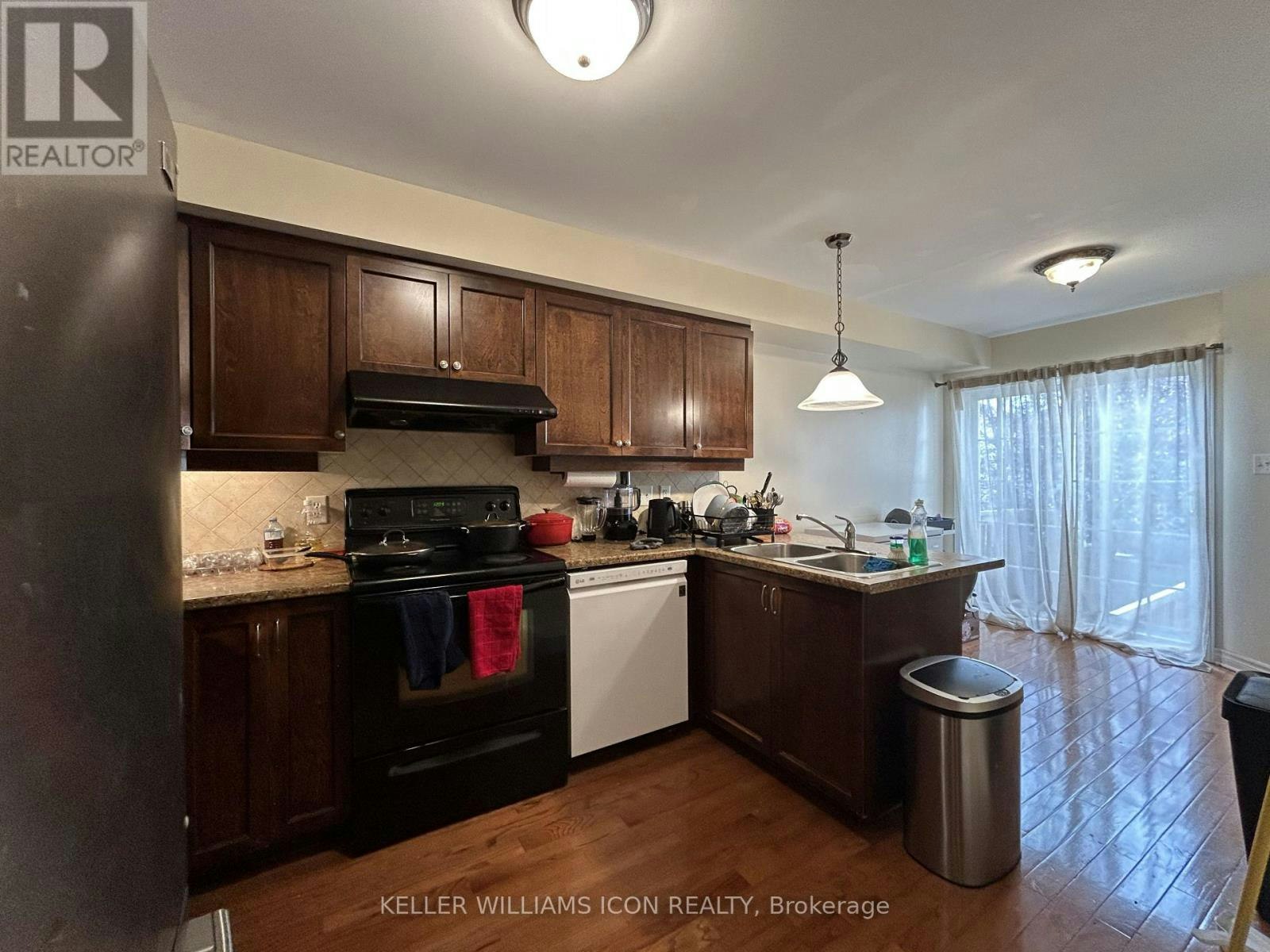 131 Goldwood Private, Ottawa, ON, K2J 0P4 - 3