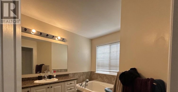 131 Goldwood Private, Ottawa, ON, K2J 0P4 - 7