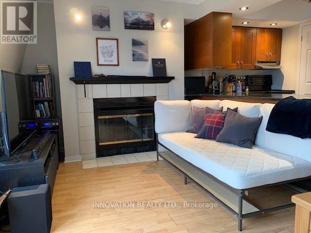 3B-210 Cumberland Street, Ottawa, ON, K1N 9K8 - 3