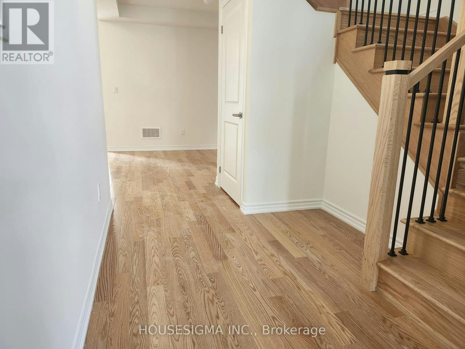2988 Zenith Parkway, Pickering, ON, L1X 0R1 - 12