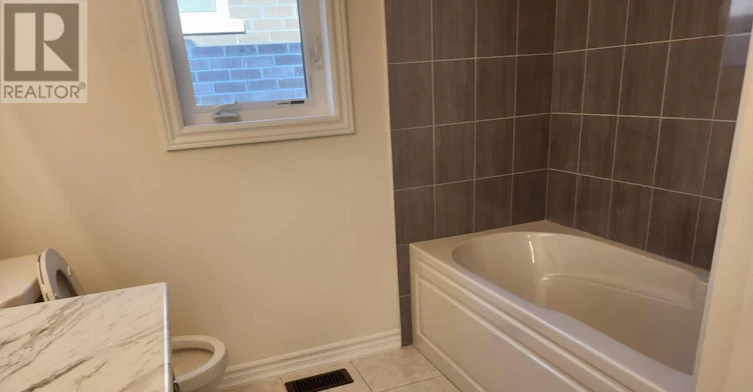 2988 Zenith Parkway, Pickering, ON, L1X 0R1 - 39