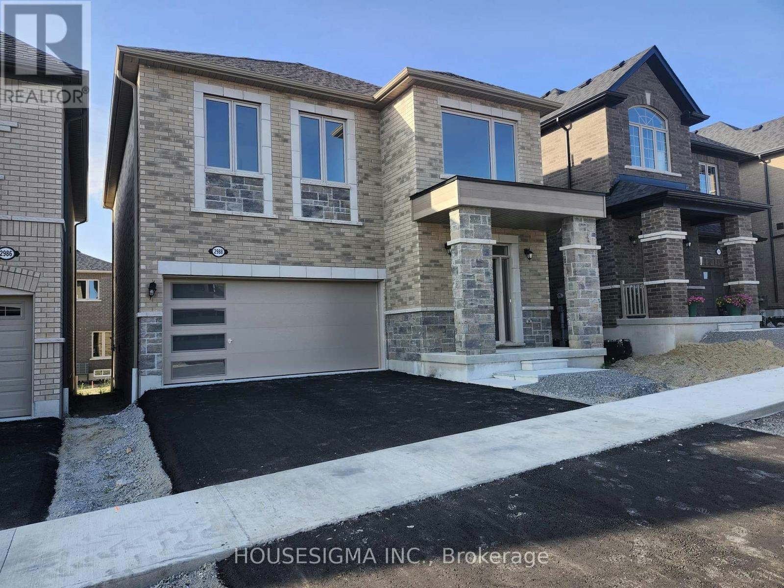 2988 Zenith Parkway, Pickering, ON, L1X 0R1 - 3
