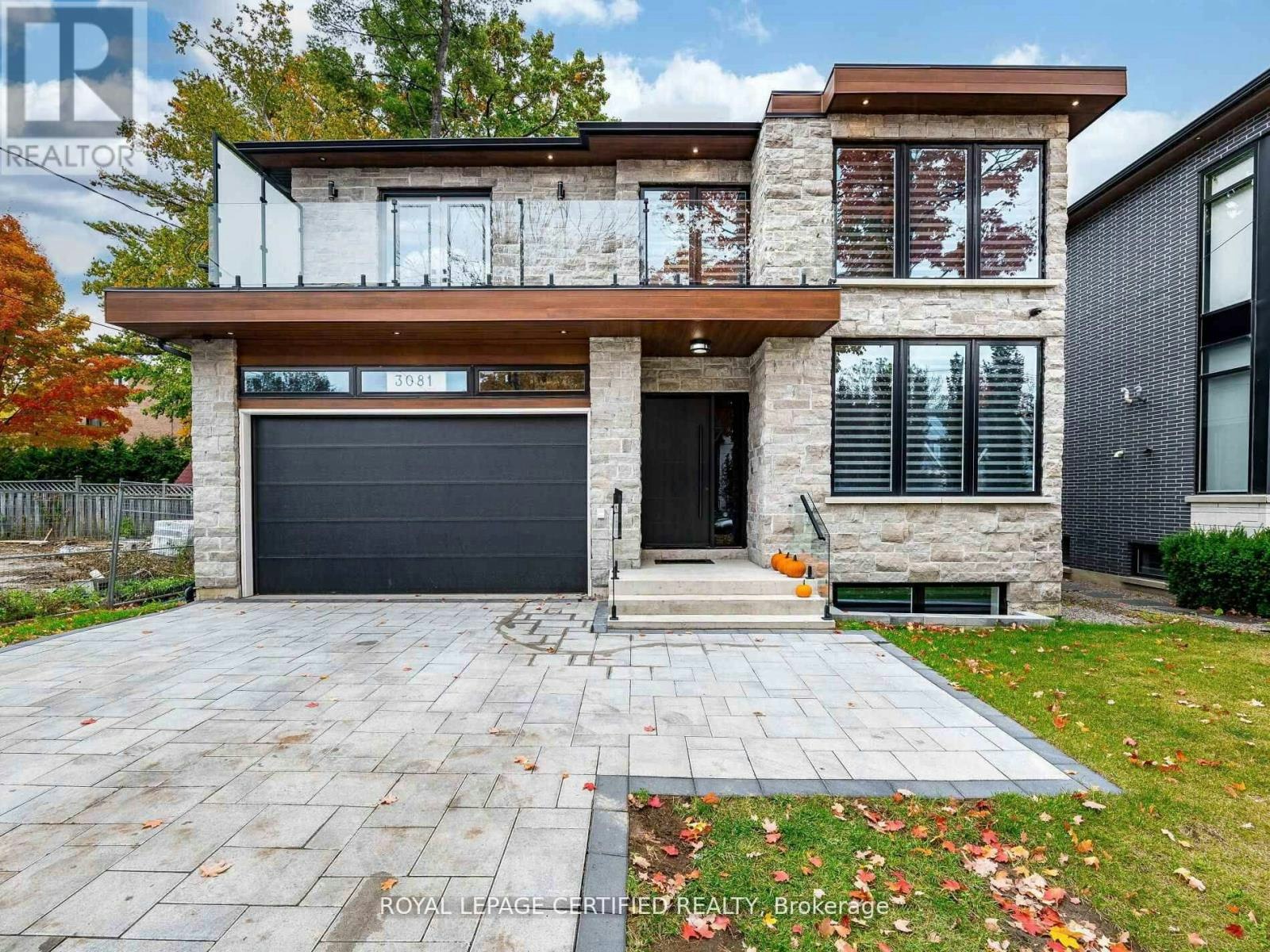 3081 Grenville Drive, Mississauga, ON, L5A 2P6