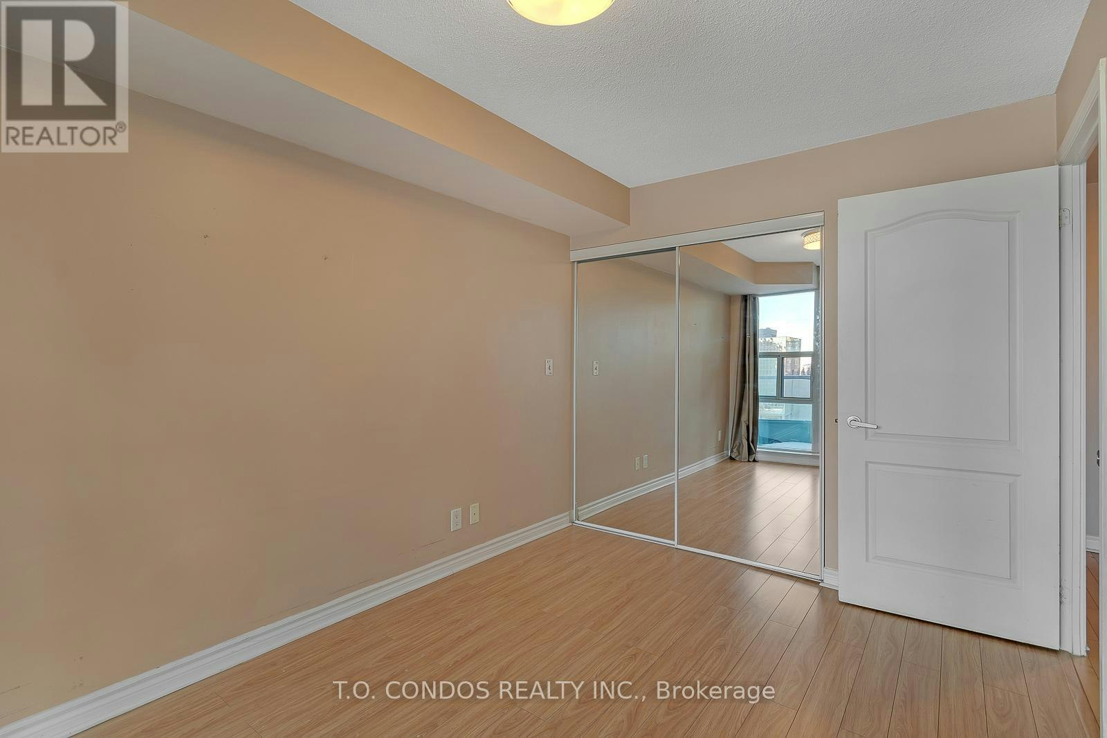 906-33 Elm Drive W, Mississauga, ON, L5B 4M2 - 19
