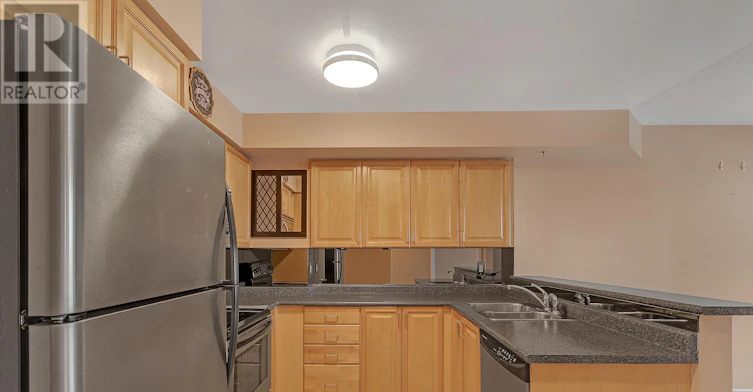 906-33 Elm Drive W, Mississauga, ON, L5B 4M2 - 5