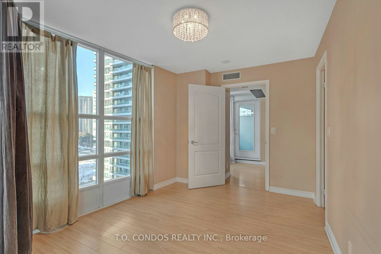 906-33 Elm Drive W, Mississauga, ON, L5B 4M2 - 14