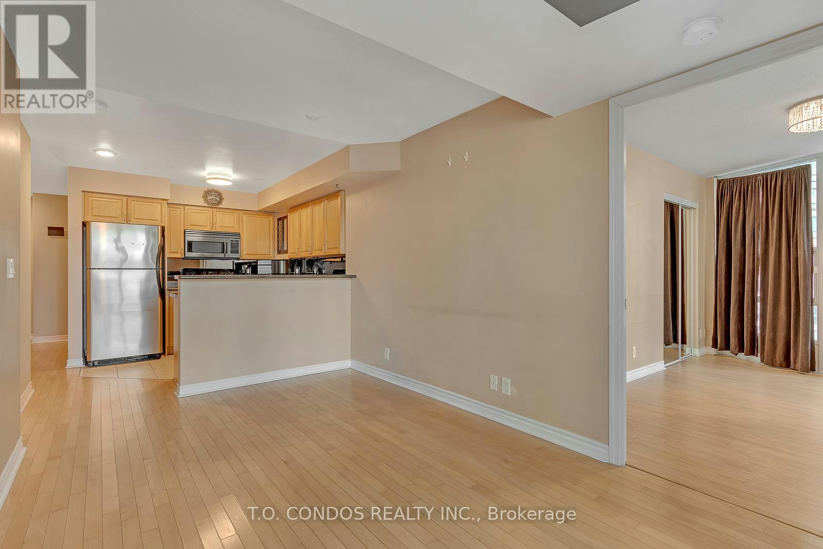 906-33 Elm Drive W, Mississauga, ON, L5B 4M2 - 12