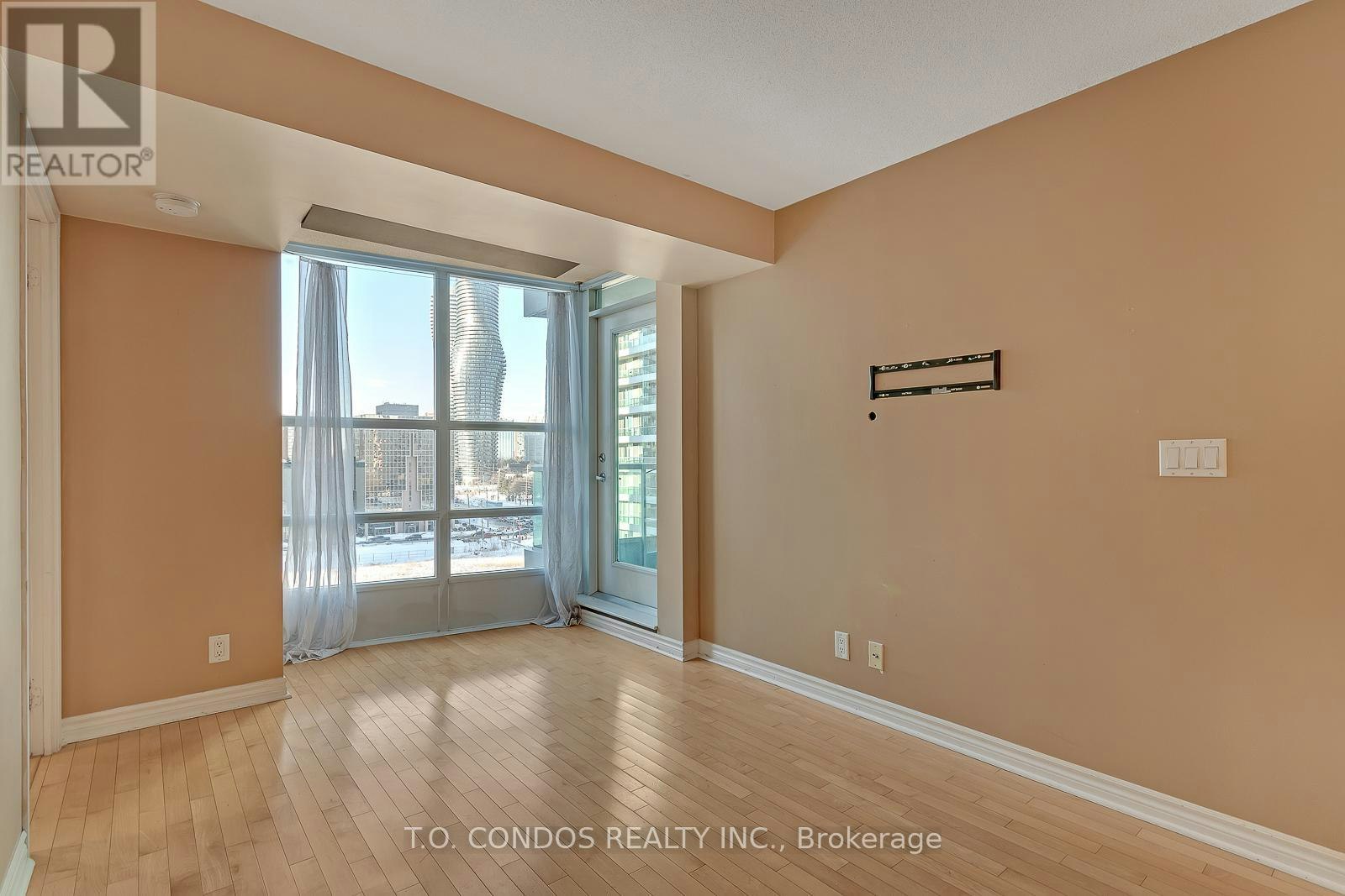 906-33 Elm Drive W, Mississauga, ON, L5B 4M2 - 10