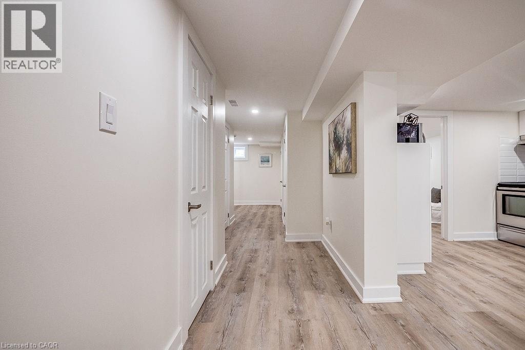 LL-403 Elizabeth Street, Grimsby, ON, L3M 3K7 - 3