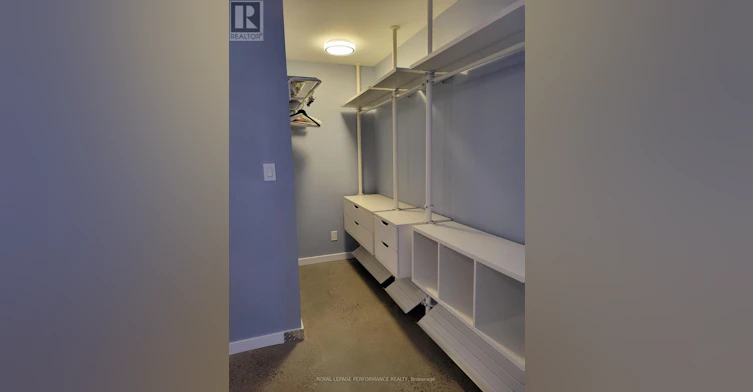 B-82 Third Avenue, Ottawa, ON, K1S 2J8 - 10