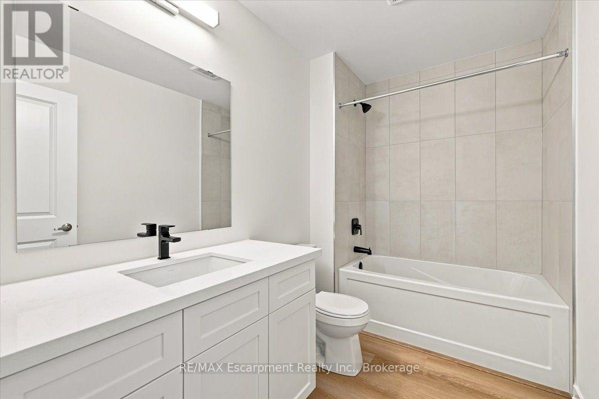 106 Valley Trail Place, Hamilton, ON, L8B 2A2 - 30