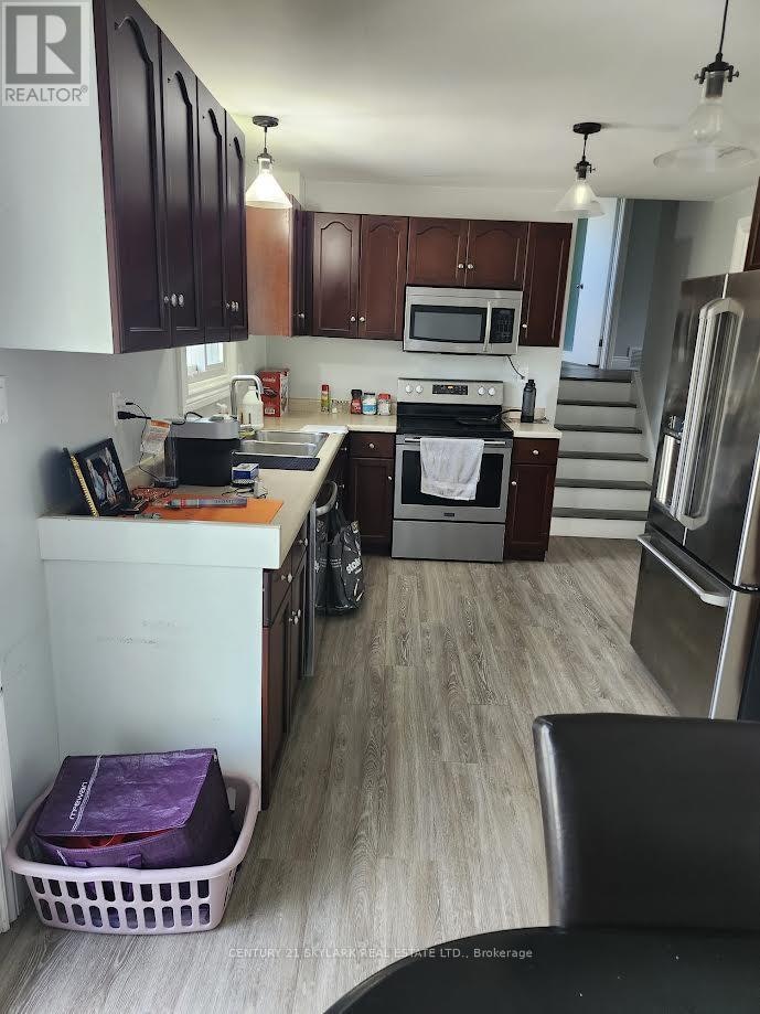 74 Baldwin Lane, Barrie, ON, L4N 2W3 - 2