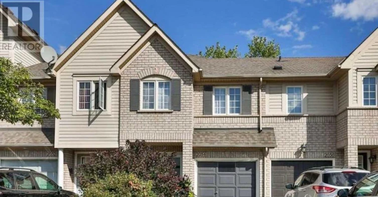 2054 Glenhampton Road, Oakville, ON, L6M 3T9