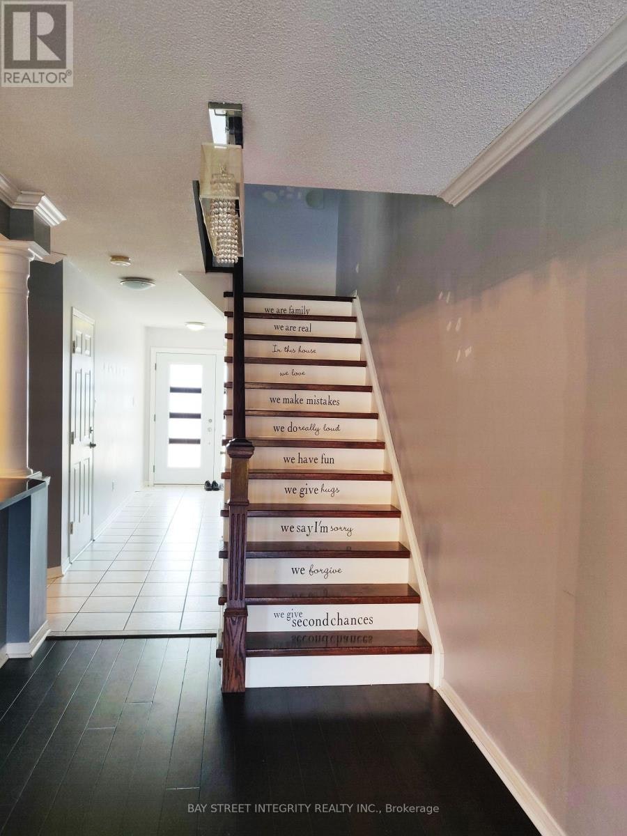 2054 Glenhampton Road, Oakville, ON, L6M 3T9 - 5