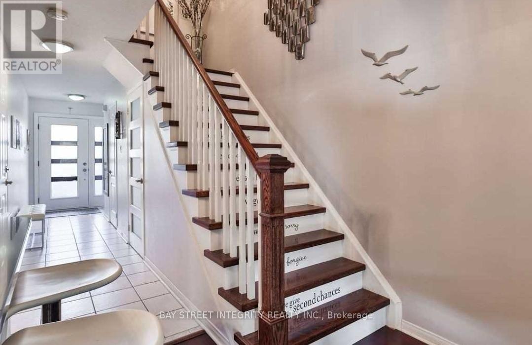 2054 Glenhampton Road, Oakville, ON, L6M 3T9 - 6