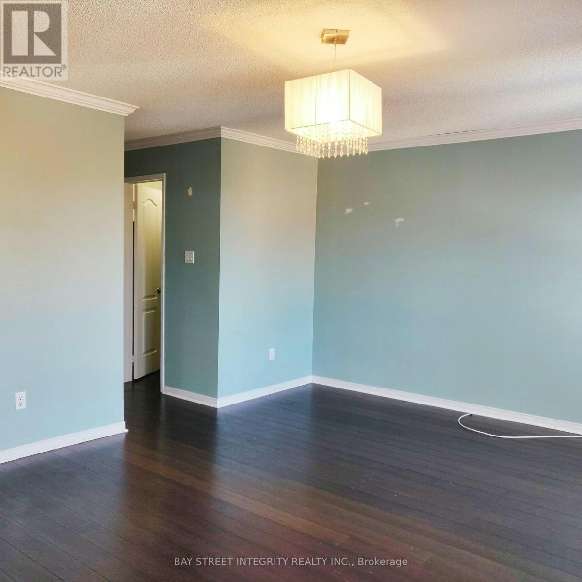 2054 Glenhampton Road, Oakville, ON, L6M 3T9 - 8