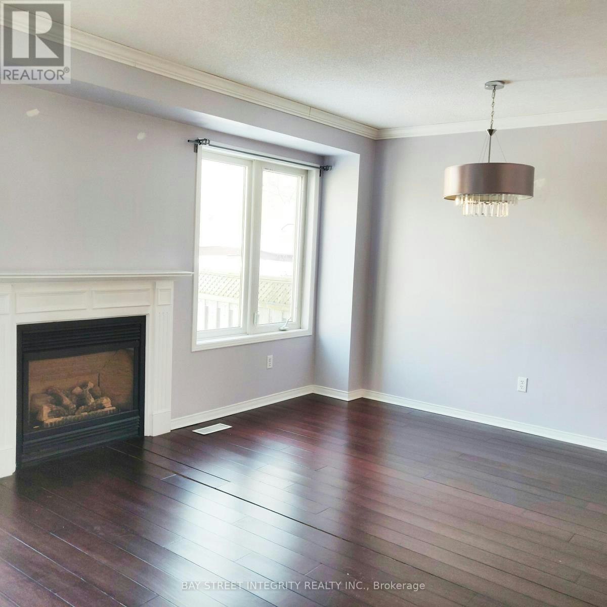 2054 Glenhampton Road, Oakville, ON, L6M 3T9 - 2