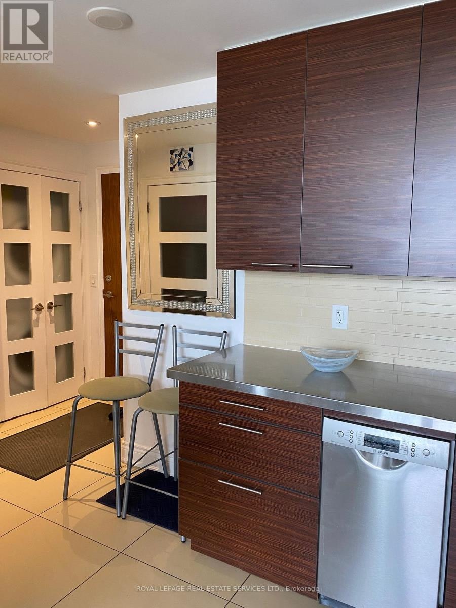 1605-1 Market Street, Toronto, ON, M5E 0A2 - 7