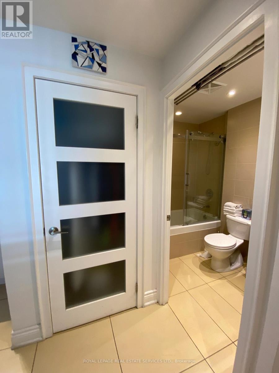 1605-1 Market Street, Toronto, ON, M5E 0A2 - 12