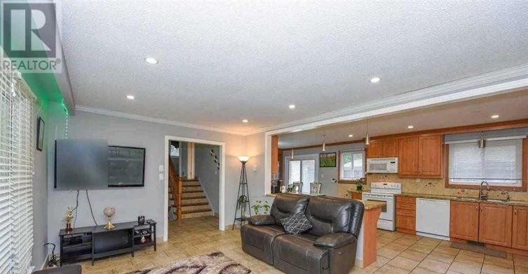 2 Marchbank Crescent, Brampton, ON, L6S 3B1 - 8