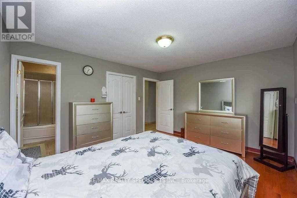 2 Marchbank Crescent, Brampton, ON, L6S 3B1 - 19