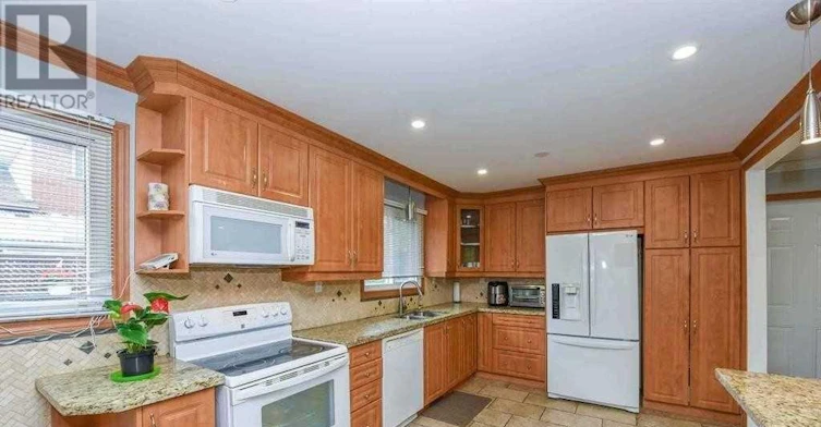 2 Marchbank Crescent, Brampton, ON, L6S 3B1 - 11