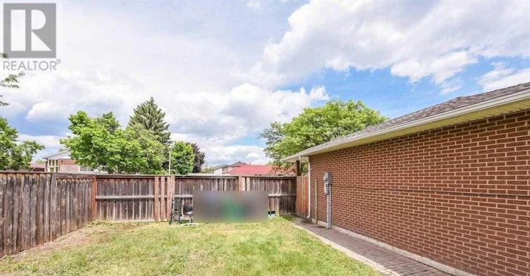 2 Marchbank Crescent, Brampton, ON, L6S 3B1 - 34
