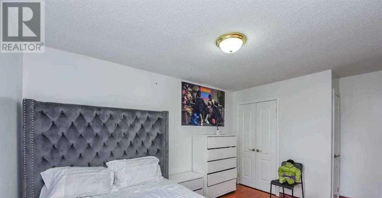 2 Marchbank Crescent, Brampton, ON, L6S 3B1 - 23