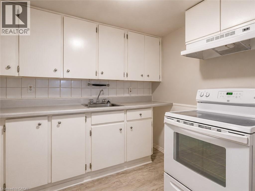 2 LOWER-9 Cherry Road, Hamilton, ON, L8K 3V7 - 5