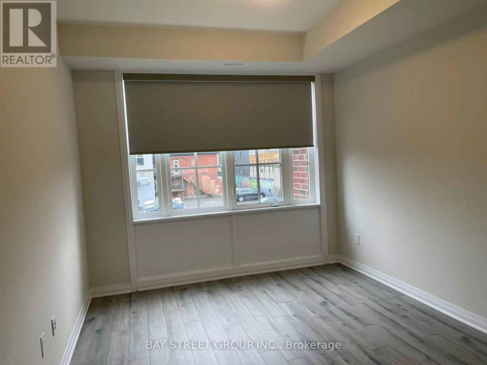 205-12 Blanshard Street, Hamilton, ON, L8P 2A3 - 5