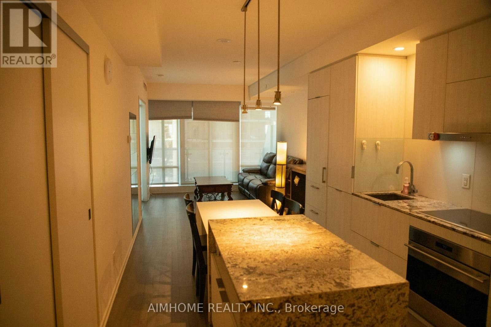 4907-1 Bloor Street E, Toronto, ON, M4W 1A9 - 4