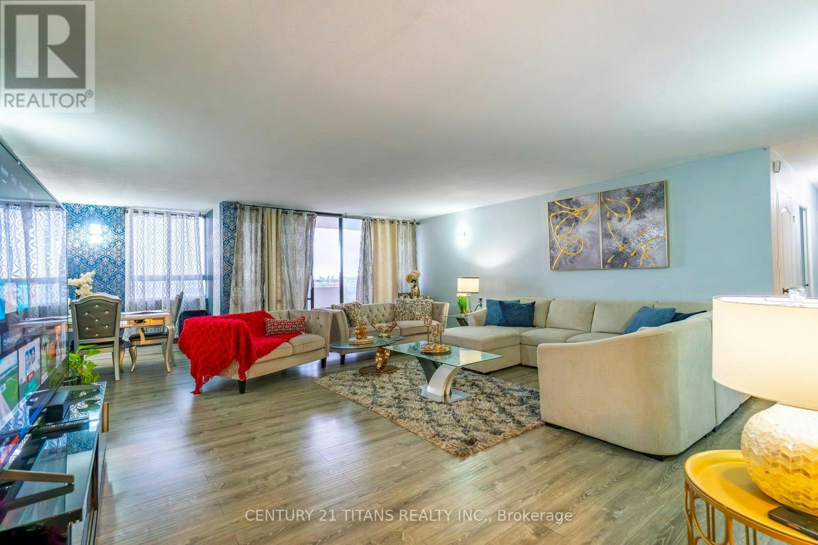 3001-3 Massey Square, Toronto, ON, M4C 5L5
