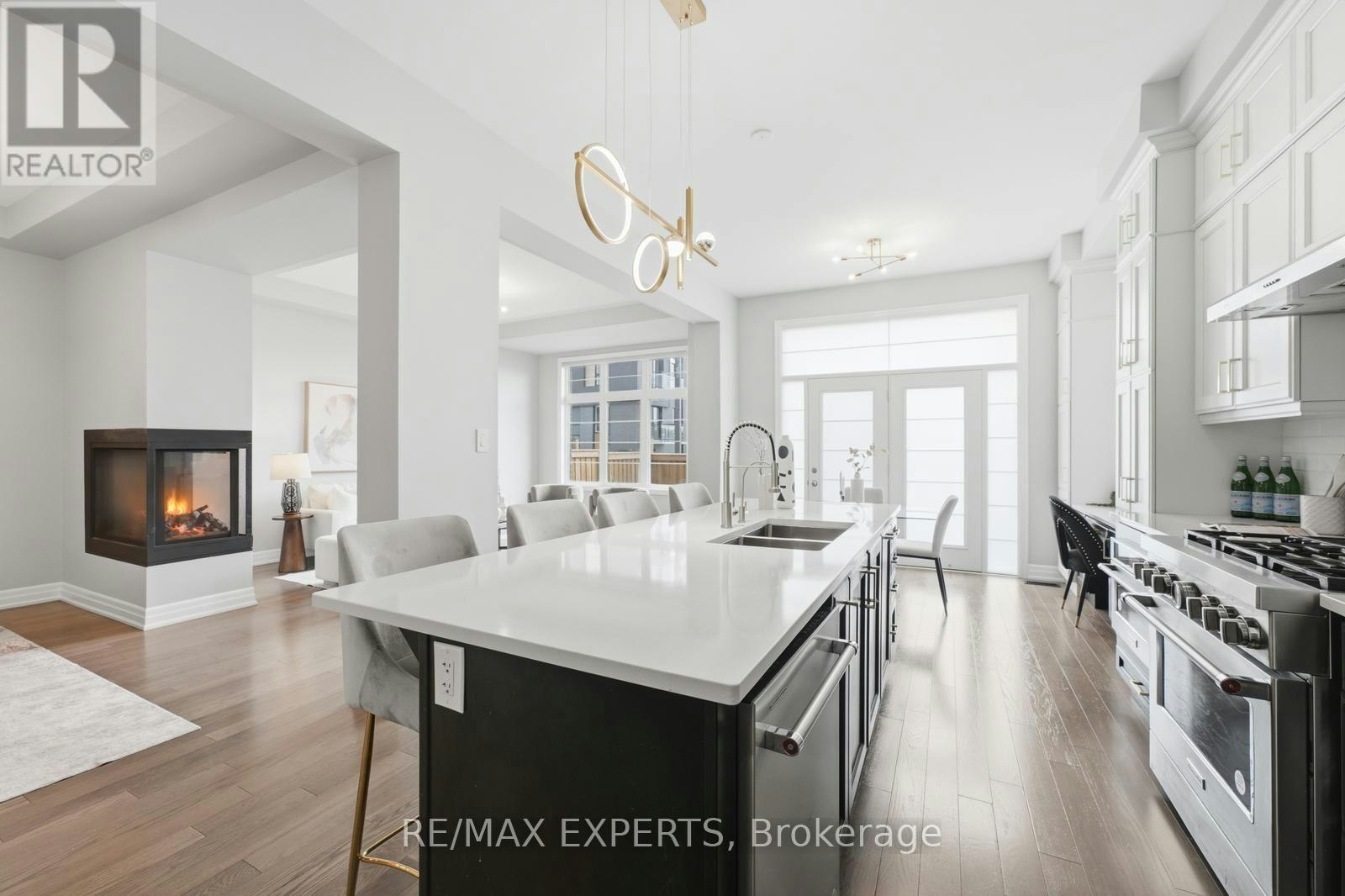1296 Aymond Crescent W, Oakville, ON, L6H 7W8 - 11