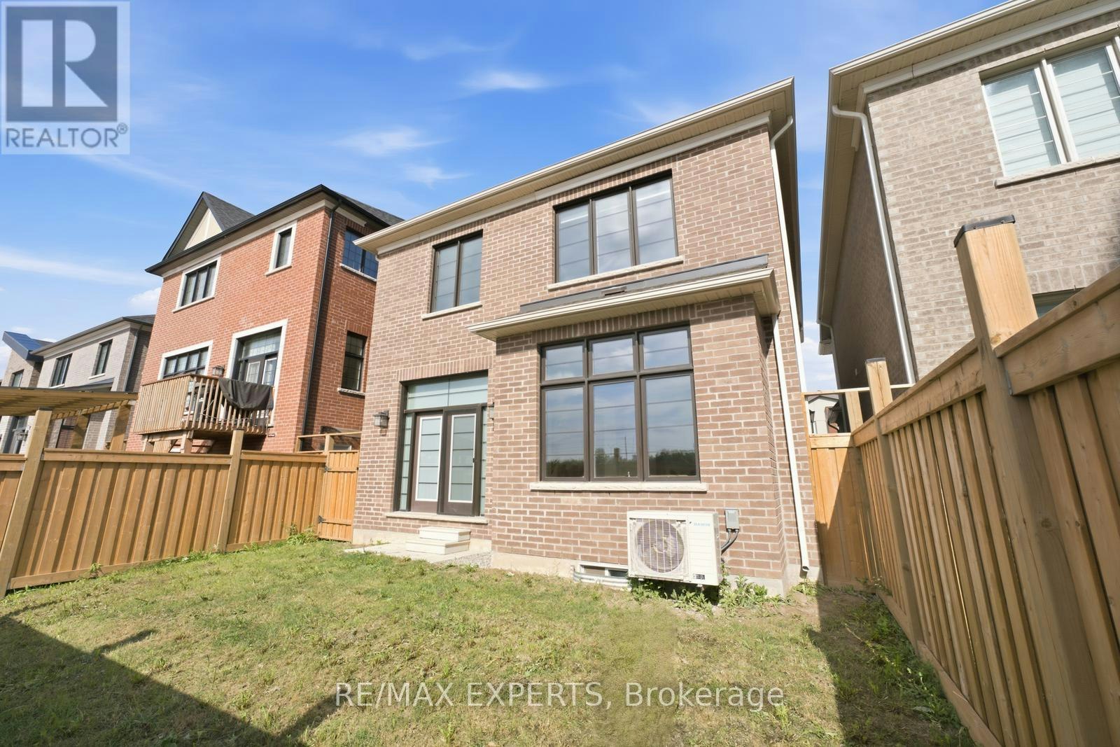 1296 Aymond Crescent W, Oakville, ON, L6H 7W8 - 42