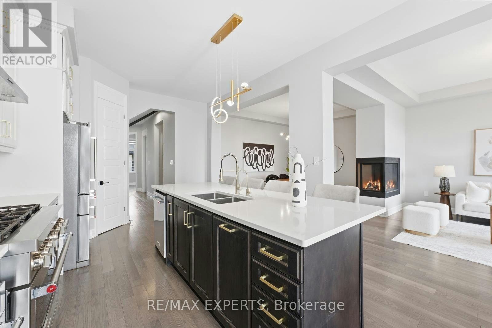 1296 Aymond Crescent W, Oakville, ON, L6H 7W8 - 14