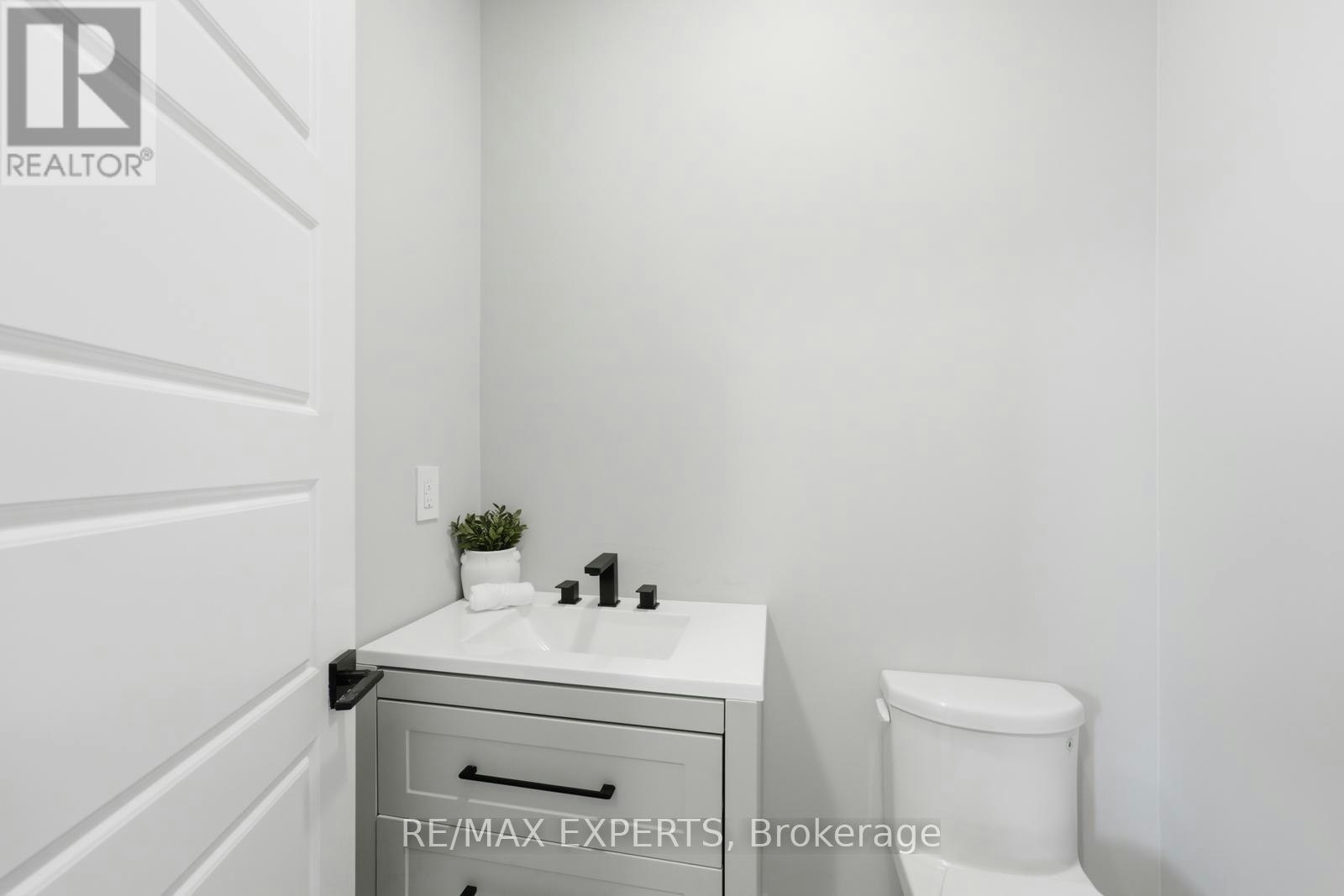 1296 Aymond Crescent W, Oakville, ON, L6H 7W8 - 26