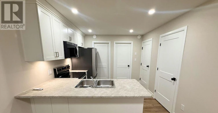LOWER LEFT-675 Princess Street, Woodstock, ON, N4S 4H7 - 7