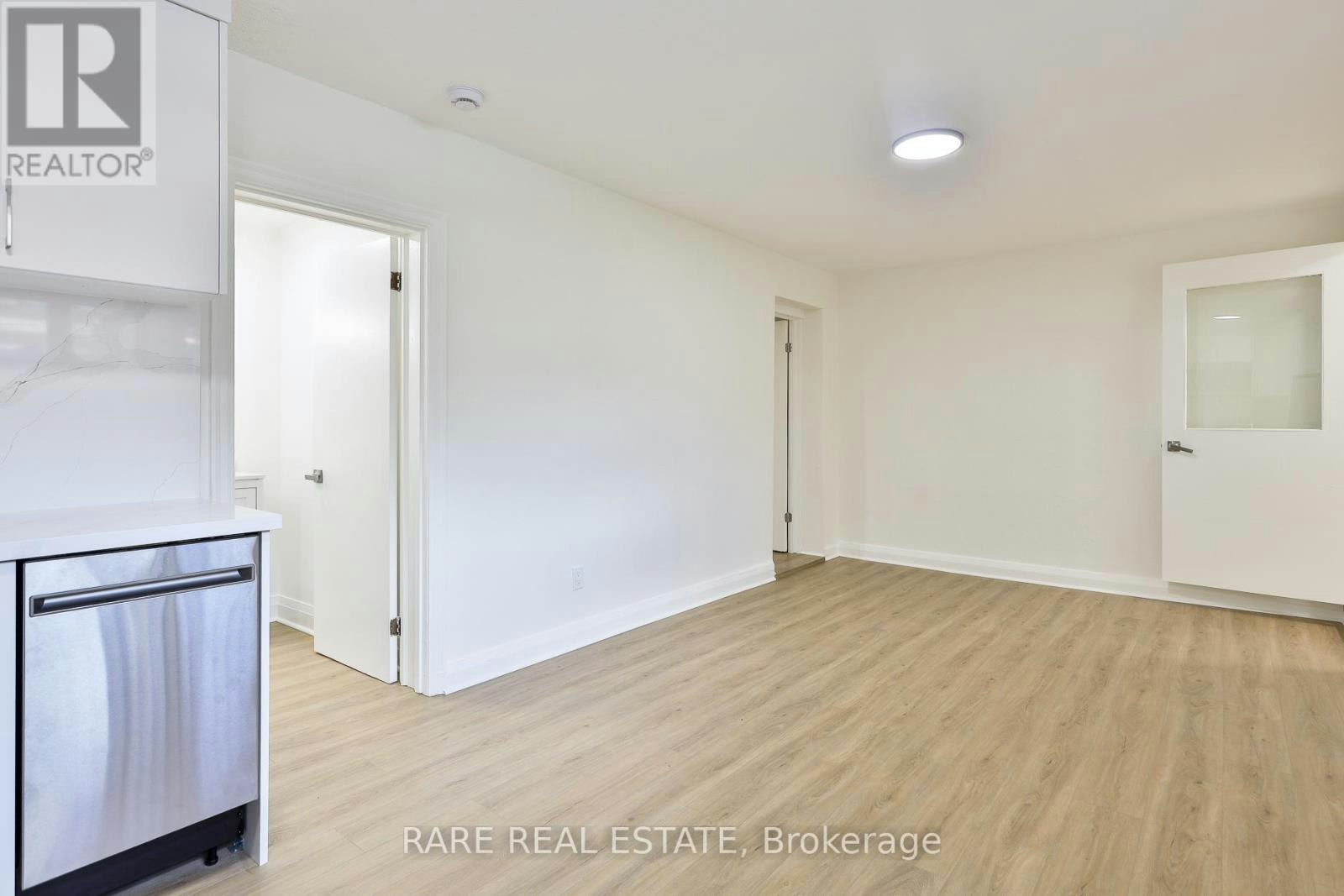 A-2369 Queen Street E, Toronto, ON, M4E 1H2 - 9
