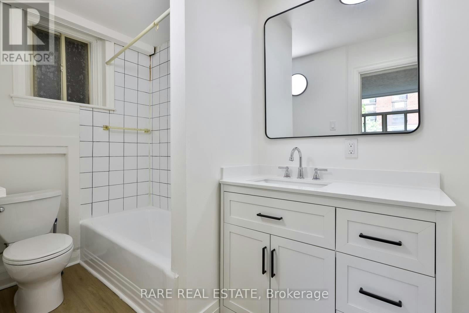 A-2369 Queen Street E, Toronto, ON, M4E 1H2 - 15
