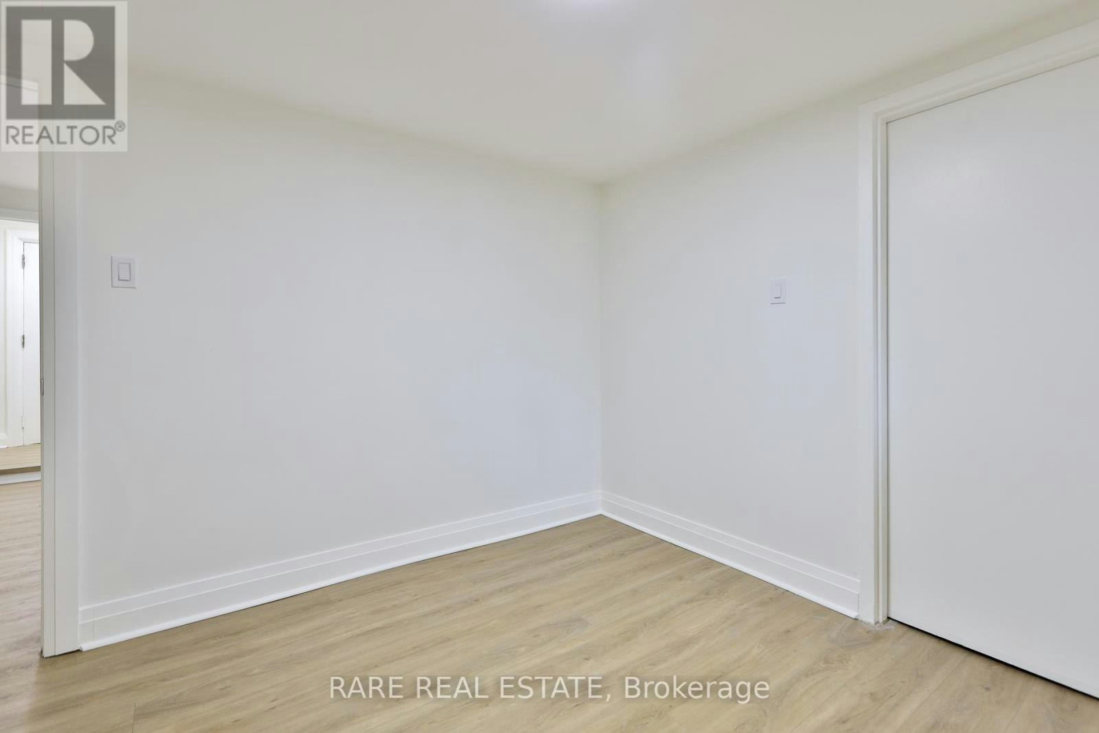 A-2369 Queen Street E, Toronto, ON, M4E 1H2 - 14