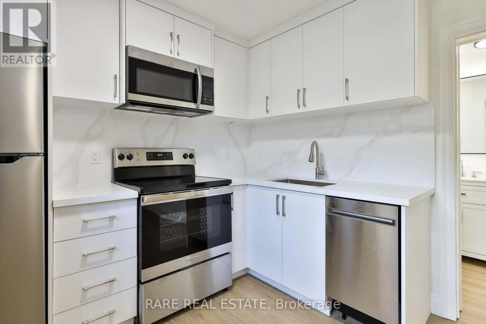 A-2369 Queen Street E, Toronto, ON, M4E 1H2 - 8