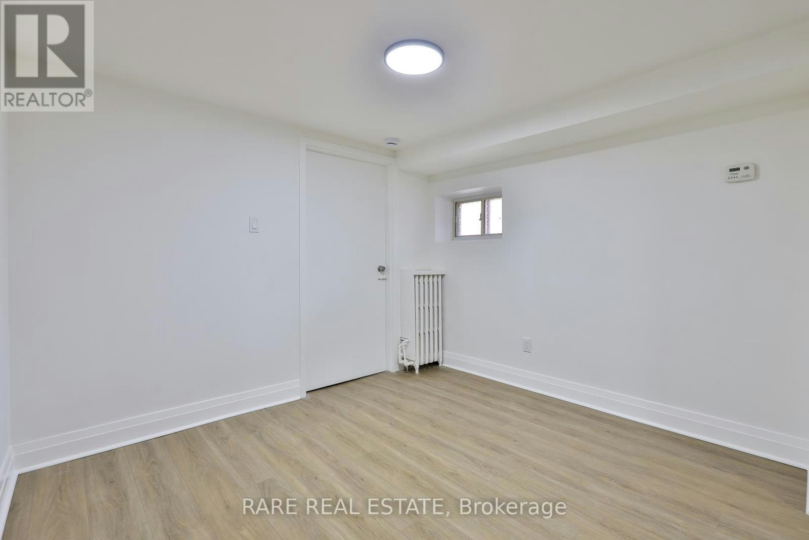 A-2369 Queen Street E, Toronto, ON, M4E 1H2 - 11