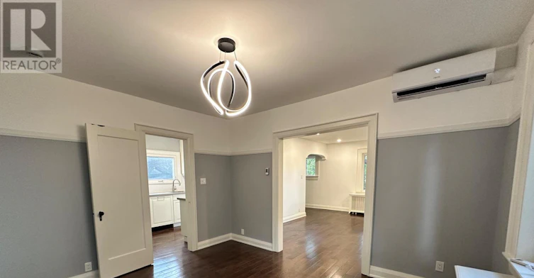 2-229 Manor Road E, Toronto, ON, M4S 1R9 - 6