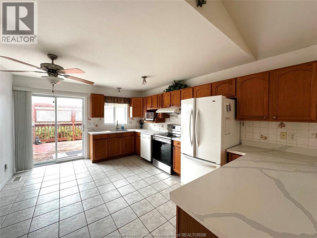 2292 Askin, Windsor, ON, N9B 3Y4 - 13
