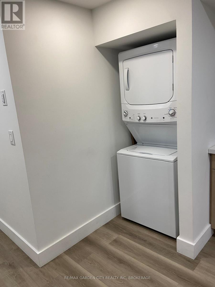 LOWER-618 Clare Avenue, Welland, ON, L3C 3C1 - 13