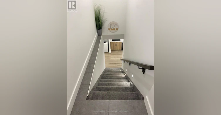 LOWER-618 Clare Avenue, Welland, ON, L3C 3C1 - 4